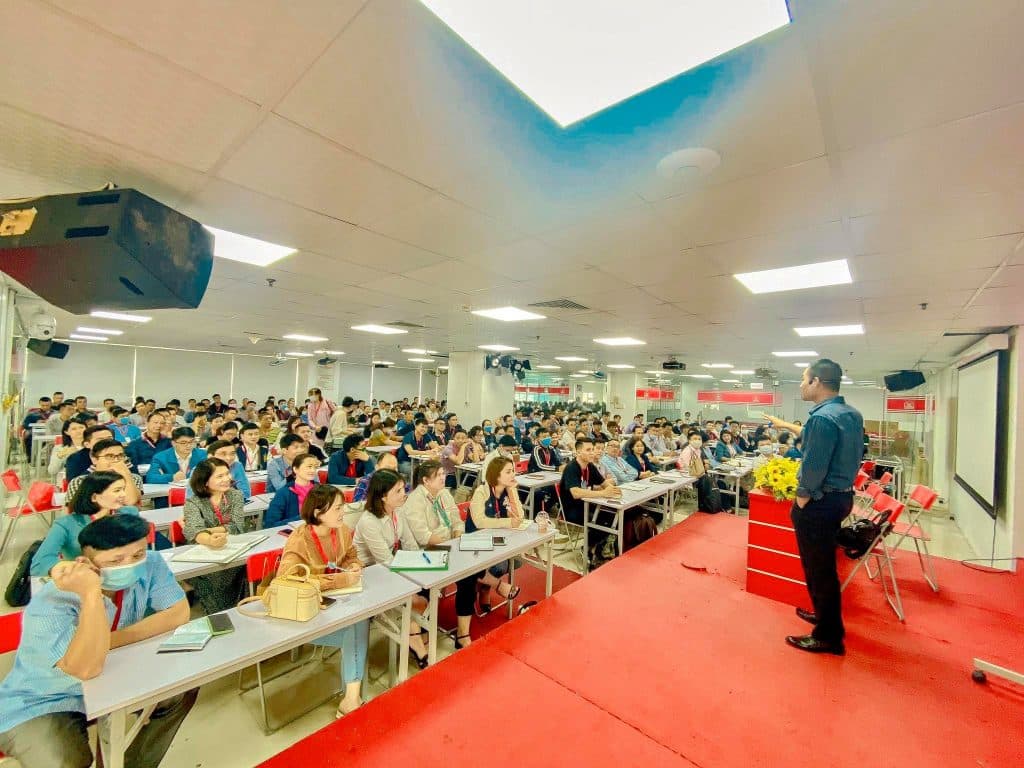 Buổi chia sẻ kỹ năng bán hàng chuyên nghiệp
